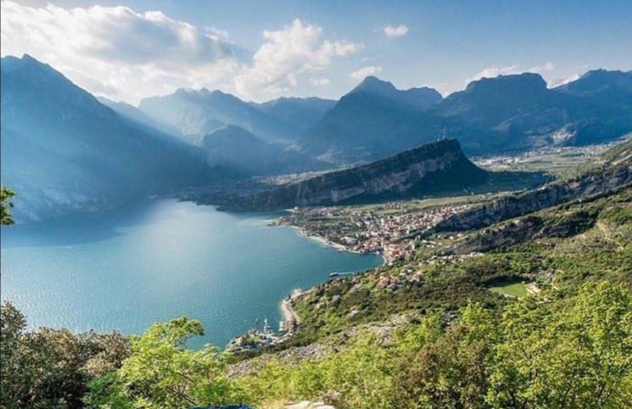 Ferienwohnung Olive Garden Riva del Garda Exterior foto